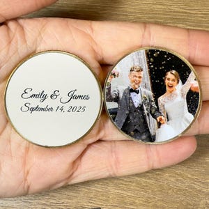 Moneda de boda, grabado del día de San Valentín, moneda de regalo, regalo de boda personalizado, moneda con nombre, regalo de aniversario para parejas, regalo de despedida de soltera, regalo para parejas