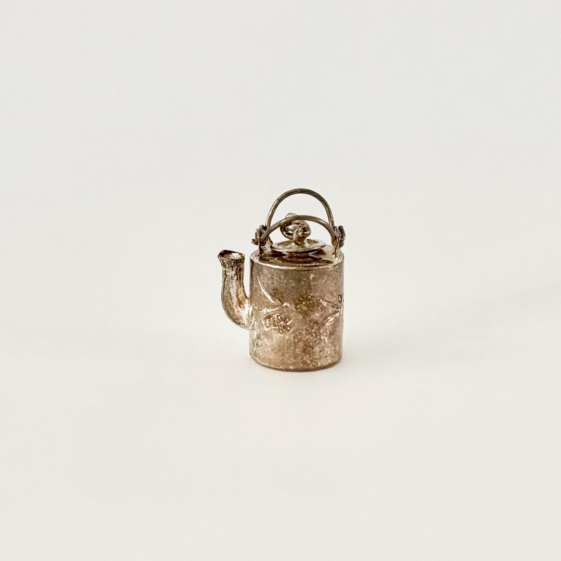 アンティークシルバーポット - Etsy 日本