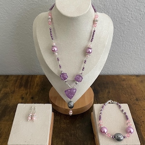 Bunte Kunststoffperlen Schmuck Set - Halskette, Armband und Ohrringe