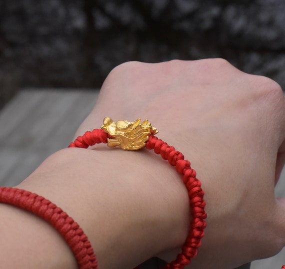 NEW Pure 24K Yellow Gold Dog Bead Lucky Red Cord Knitted Bracelet NEW Pure 24K Yellow Gold Dog Bead Lucky Red Cord Knitted Bracelet