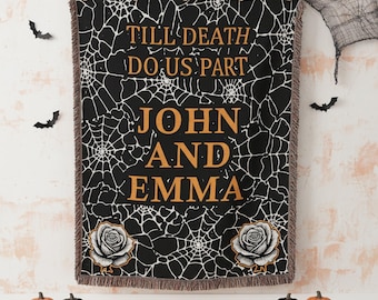 Regalo de boda gótico para pareja / Manta con nombre personalizado "Hasta que la muerte nos separe", tapiz de Halloween espeluznante, manta tejida, regalo de aniversario para pareja