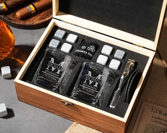 Personalized Whiskey Glass Set with Wooden Box | Groomsmen Gifts | Engraved Glass Cup | Best Man Gift | Groomsman Proposal | Gifts for Dad