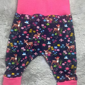 Baby pants, bloomers, size 50-56, jersey, cute clothes, pants for girls and boys, fawn with colorful flowers, deer, waistband in pink or blue