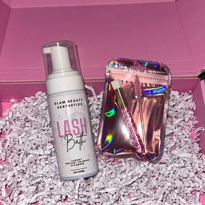 handgemaakte wimpershampoo en borstel voor wimperverlenging