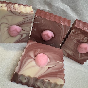 Strawberry Cheesecake - Natural Handmade Bar Soap – Artisan Soap for Skincare, Moisturizing Soap Gift