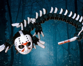 Figura articulada impresa en 3D de Jason Vorhees, el dragón del terror de Viernes 13
