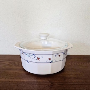 Annette Fire & Ice by Mikasa 2.25 Qt. Round Covered Casserole Dish Vintage