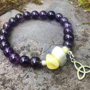 SCOTTISH LEDMORE BRACELET marble amethyst tiny silver triquetra trinity celtic knot charm pagan goddess scottish scotland isle of skye gift