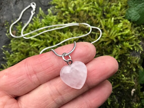 SMALL ROSE Quartz HEART Pendant Silver 