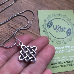 EINDELOZE KNOOP HANGER Keltische knoop boeddhistische gift karma wedergeboorte knoop mystieke draak gelukkige diagram Tibetaanse knoop knoop van de eeuwigheid
