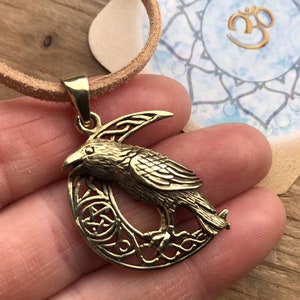 Wicca, Celtic, Pagan Necklace Bronze Knotwork Raven Pendant 