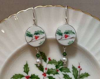 Broken China Jewelry Lenox Christmas Holly Holiday Circular Swag Earrings