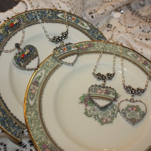 Broken China Jewelry Lenox Autumn Fruit Basket Broken China Jewelry Heart Pendant Necklace 画像 3