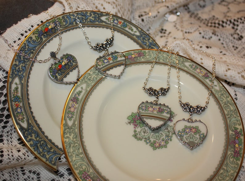 Broken China Jewelry Lenox Autumn Fruit Basket Broken China Jewelry Heart Pendant Necklace 画像 3