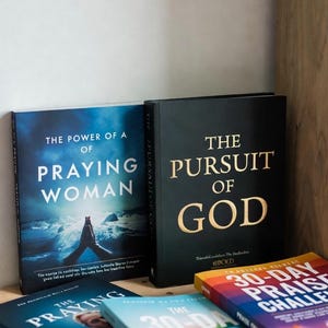Christian eBooks Collection: Bible Studies, Devotionals, Prayer Guides Inspirational Books for Spiritual Growth and Faith Building Jesu