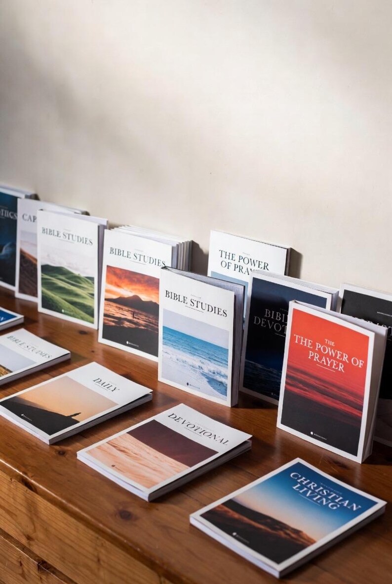Christian eBooks Collection: Bible Studies, Devotionals, Prayer Guides Inspirational Books for Spiritual Growth and Faith Building Jesu
