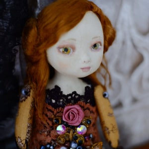 Ooak Art Doll CAITLIN vintage shabby look with soft body