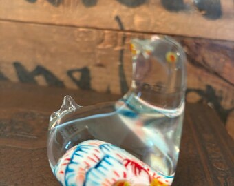 Beautiful Small Vintage Bird Shaped Glass Paperweight