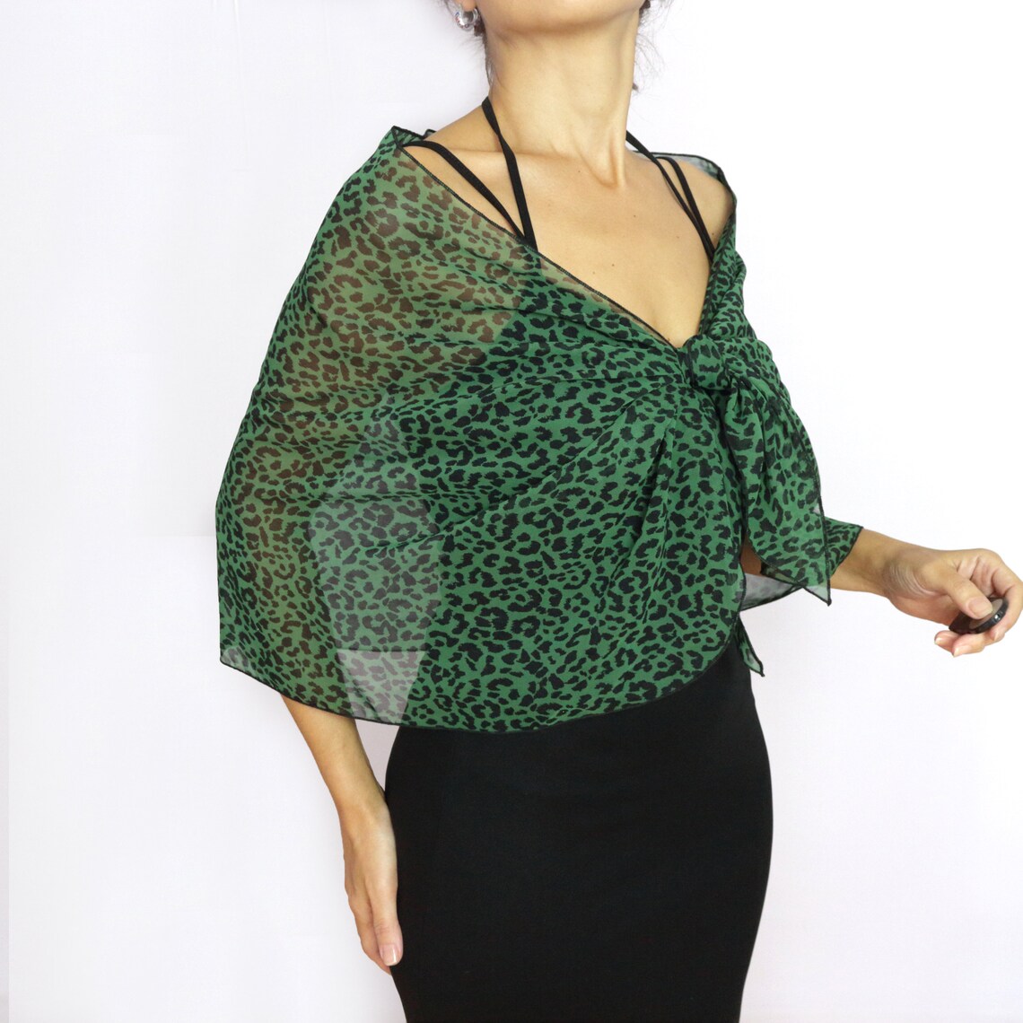 shawl for emerald green dress