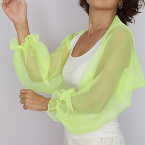 Vibrant green puff sleeved evening dress topper, Neon tulle shoulder cover up, Wedding jacket shrug, Bridesmaids bolero, Bridal capelet zdjęcie 8