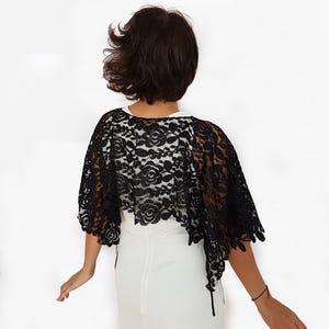 Mantella da sera in pizzo nero, Coprispalle da sposa formale, Coprispalle per la madre della sposa, Poncho in pizzo per damigella d'onore, Top corto tunica da sposa