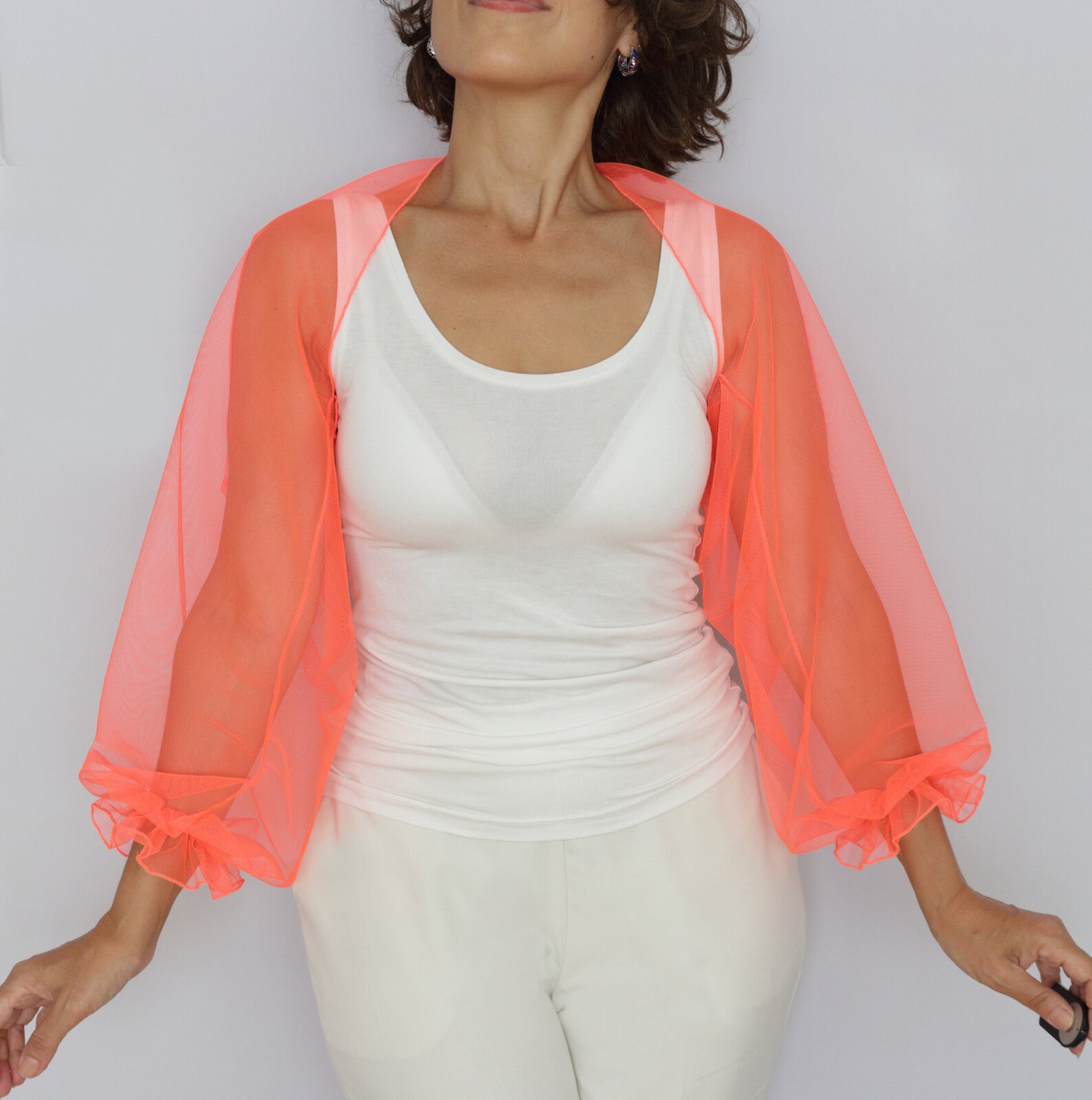 tulle puff sleeves