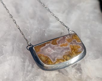 Colar de Ágata Agua Nueva • Pingente artesanal em prata de lei, 56 cm