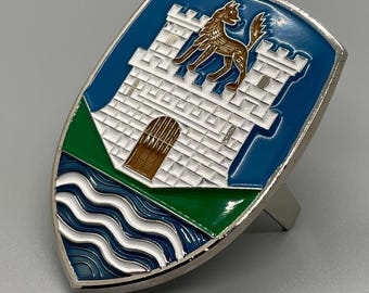 vw Hood crest emblem