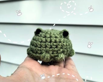 Green Frog Crochet Plushie