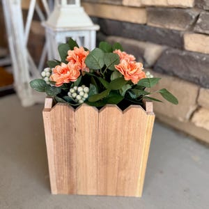 Wood Flower Pot, Picket Fence Planter, Outdoor Cedar Planter, Country Patio Decoration