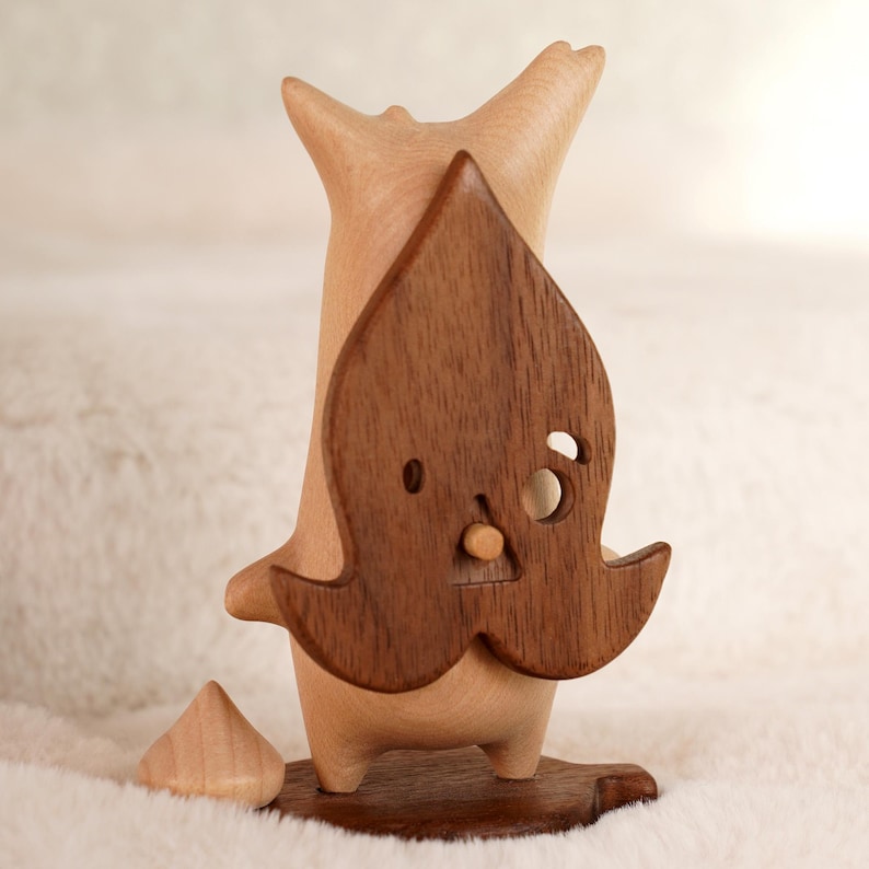 Wooden Korok Set of 3 with Magnetic Masks - Yahaha Forest Spirit Figure, Zelda Tears of the Kingdom Fan Gift, Breath of the Wild Desk Decor Korok 6