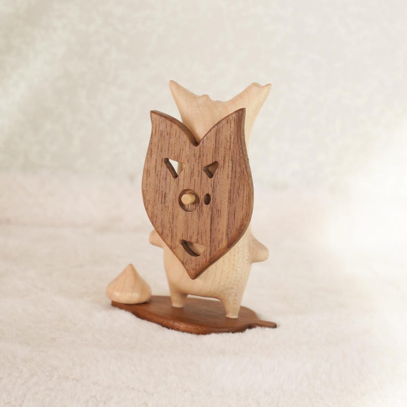 Wooden Korok Set of 3 with Magnetic Masks - Yahaha Forest Spirit Figure, Zelda Tears of the Kingdom Fan Gift, Breath of the Wild Desk Decor Korok 4