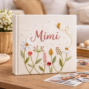 Álbum de fotos personalizado com bordado à mão e capa protetora, álbum de recordações em linho com nome personalizado, livro de memórias floral, presente para mãe, presente para avó