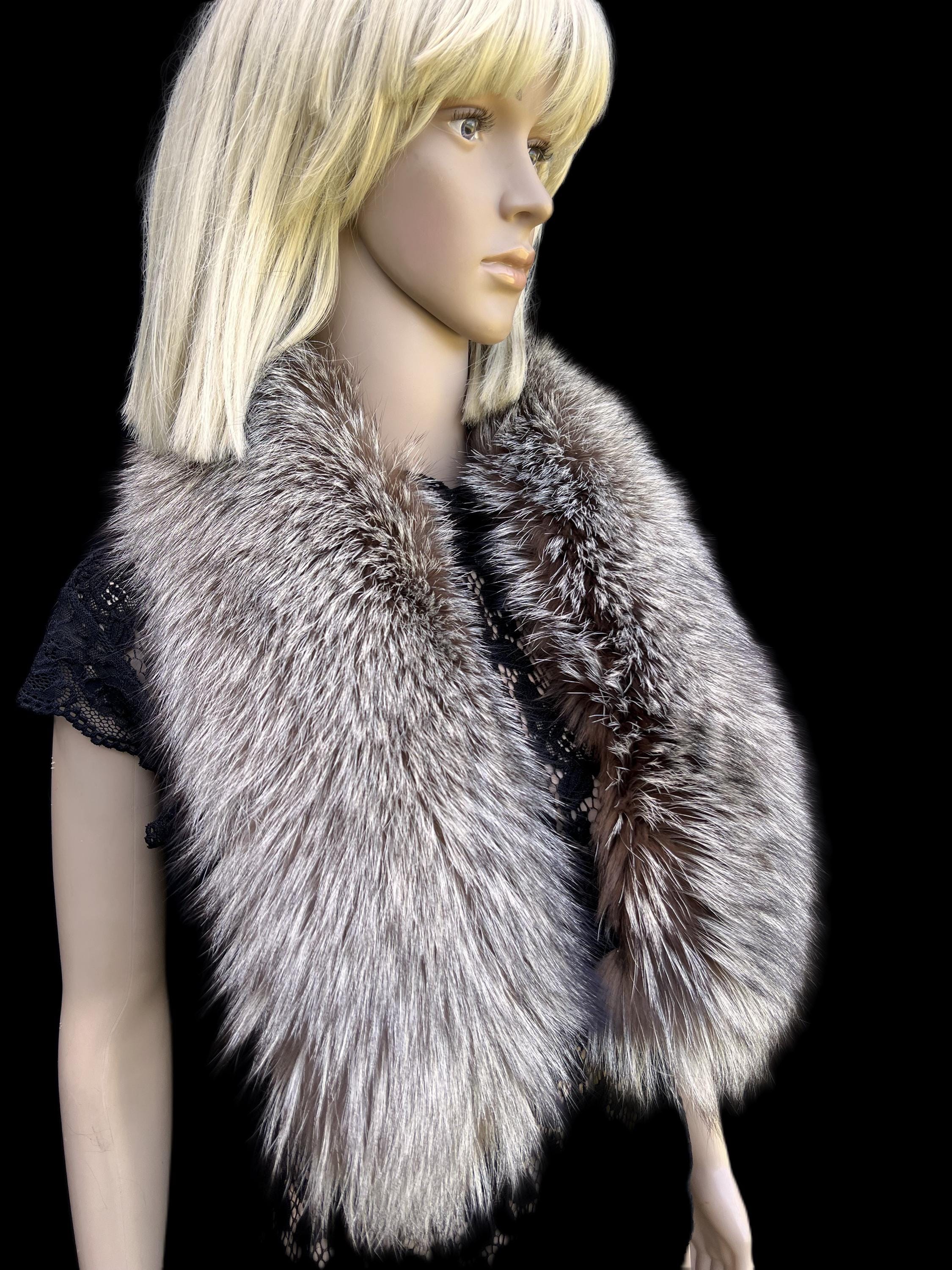 シルバーフォックスファーストール：ハンドメイドサガファースカーフ