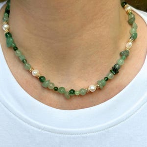 Collar de piedras preciosas y perlas: joyería ajustable hecha a mano rellena de oro de 14 k