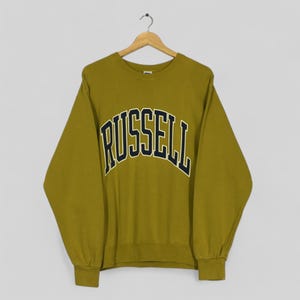 Vintage 90s Deadstock Russell Athletic Green Crew Neck Vintage 90s Deadstock Russell Athletic Green Crew Neck