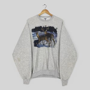 Vintage White-tailed Deer Wildlife Sweatshirt XLarge Whitetail Deer Animal Graphics Boxy Crewneck Deer Animal Habitat Gray Sweater Size XL