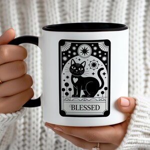 Gesegnet, Tarot Karte, Katzen Liebhaber Geschenk, Witchy Küche Dekor, Boho Kaffeetasse, Katzen Dame Geschenk, Geschenk für Katzenliebhaber, Orakel Karte, Teebecher