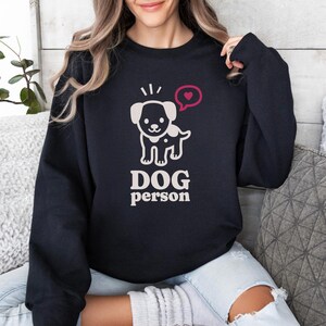Felpa con stampa di un cucciolo, regalo grafico per gli amanti dei cani, comoda felpa girocollo per i proprietari di animali, pullover con estetica per gli amanti degli animali.