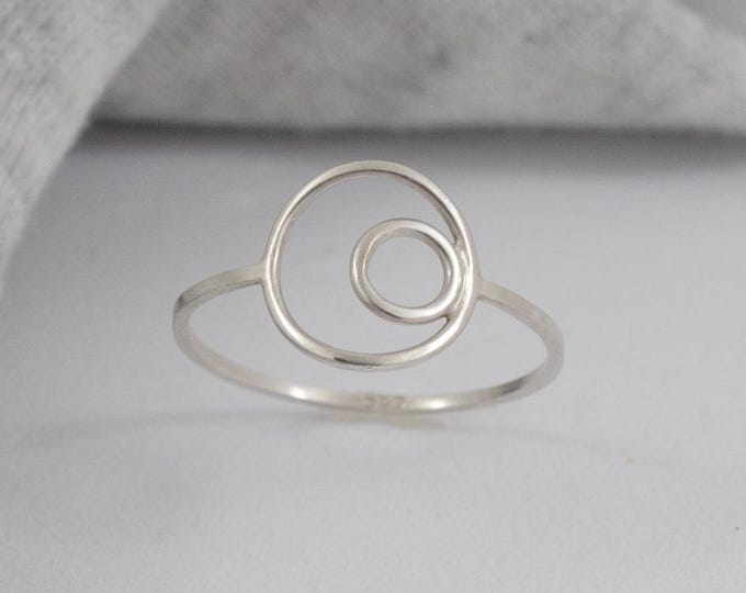 Minimalist silver ring, circle ring, women's ring, bohemian ring, modern ring, silver rings, gift for women.