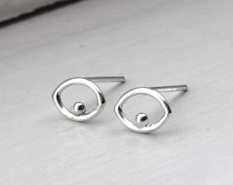 Oval Earrings with a Central Ball in 925 Silver – Minimalist Eye Design