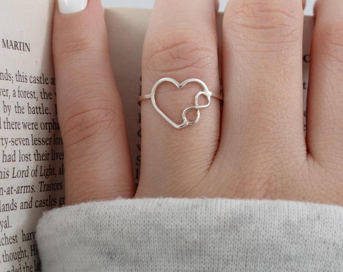 Heart and infinity ring. 925 silver ring. Minimalist ring, modern ring, gift for women, women's ring, bohemian ring.