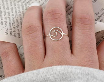 Anillo de ola, anillo minimalista de plata de ley 925.