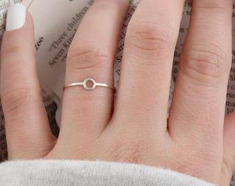 Anillo minimalista de plata de ley 925, anillo de círculo pequeño