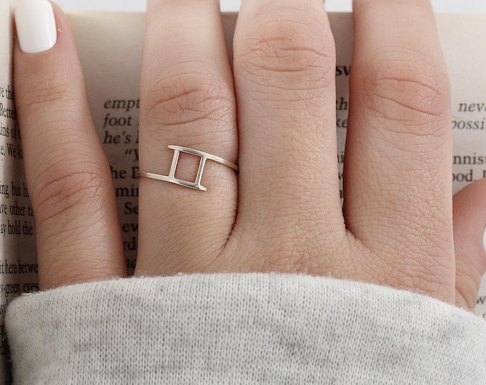 Anillo de cuadrado moderno en plata 925