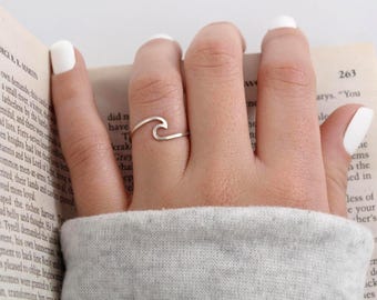 Wave ring, minimalist sterling silver ring, summer ring, wave ring, ocean ring, sea.