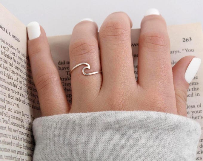 Wave ring, minimalist sterling silver ring, summer ring, wave ring, ocean ring, sea.