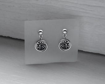Stud earrings with intertwined circles and mini crystals, elegant handmade jewelry