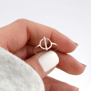 925 Sterling Silver Minimalist Ring, Circle Ring