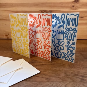 Handmade Lino Print, Easter Cardset - „Blooming Joy“ - Original Artworks as Letter Cards with Envelopes